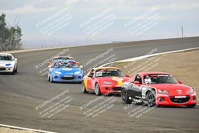 media/Jan-26-2025-CalClub SCCA (Sun) [[cfcea7df88]]/Group 4/Race/